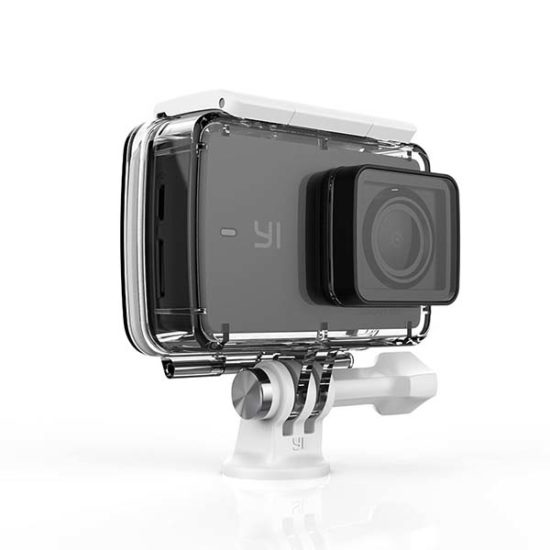 Экшн-камера YI Discovery Action Camera + аквабокс